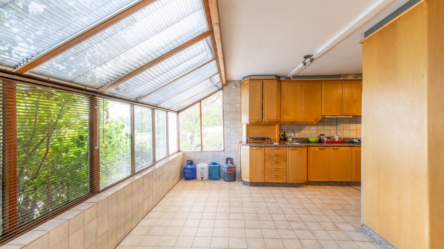 4 Bedroom Property for Sale in Loevenstein Western Cape